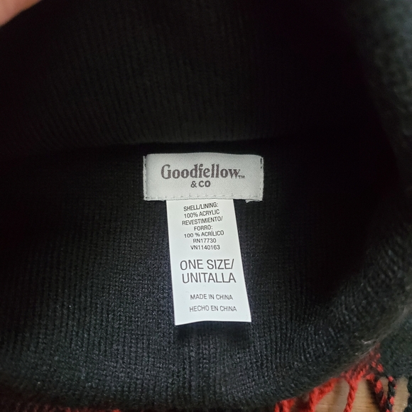 Goodfellow & Co Scarf and Hat Set - Picture 4 of 4